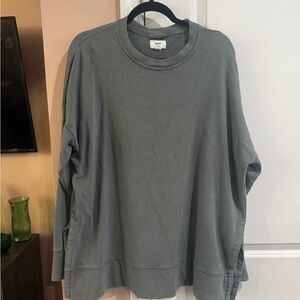 Gray Long Sleeve Sweatshirt